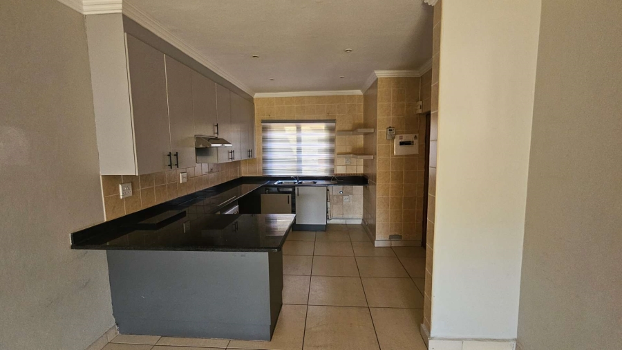 3 Bedroom Property for Sale in Melodie North West